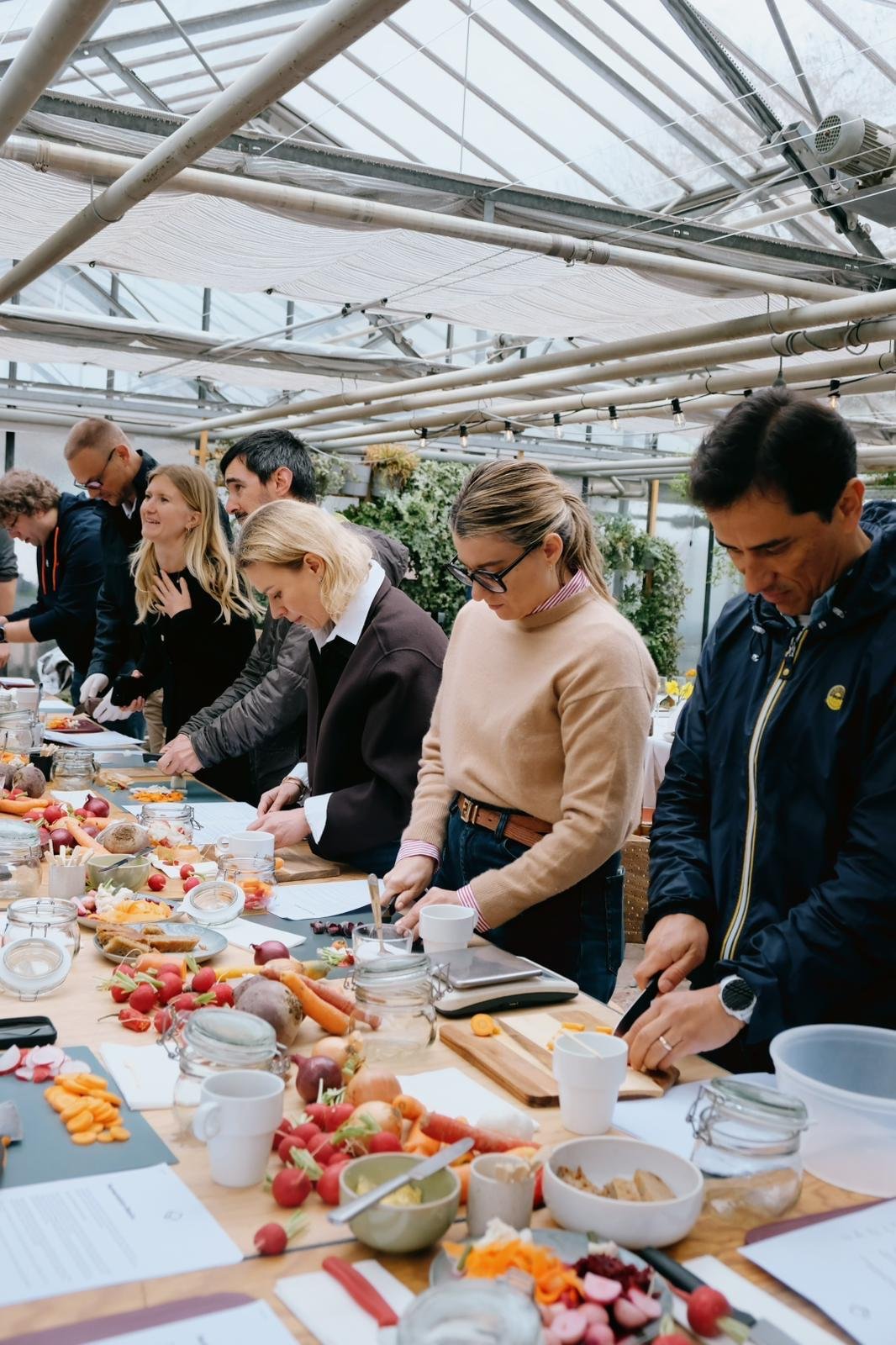 Allianz Technology team in a fermentation workshop at Mikrofarm, Munich